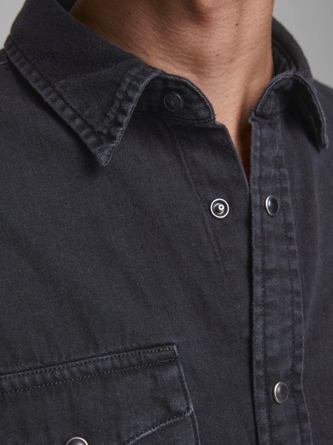 CAMISA VAQUERA SHERIDAN - DENIM NEGRO